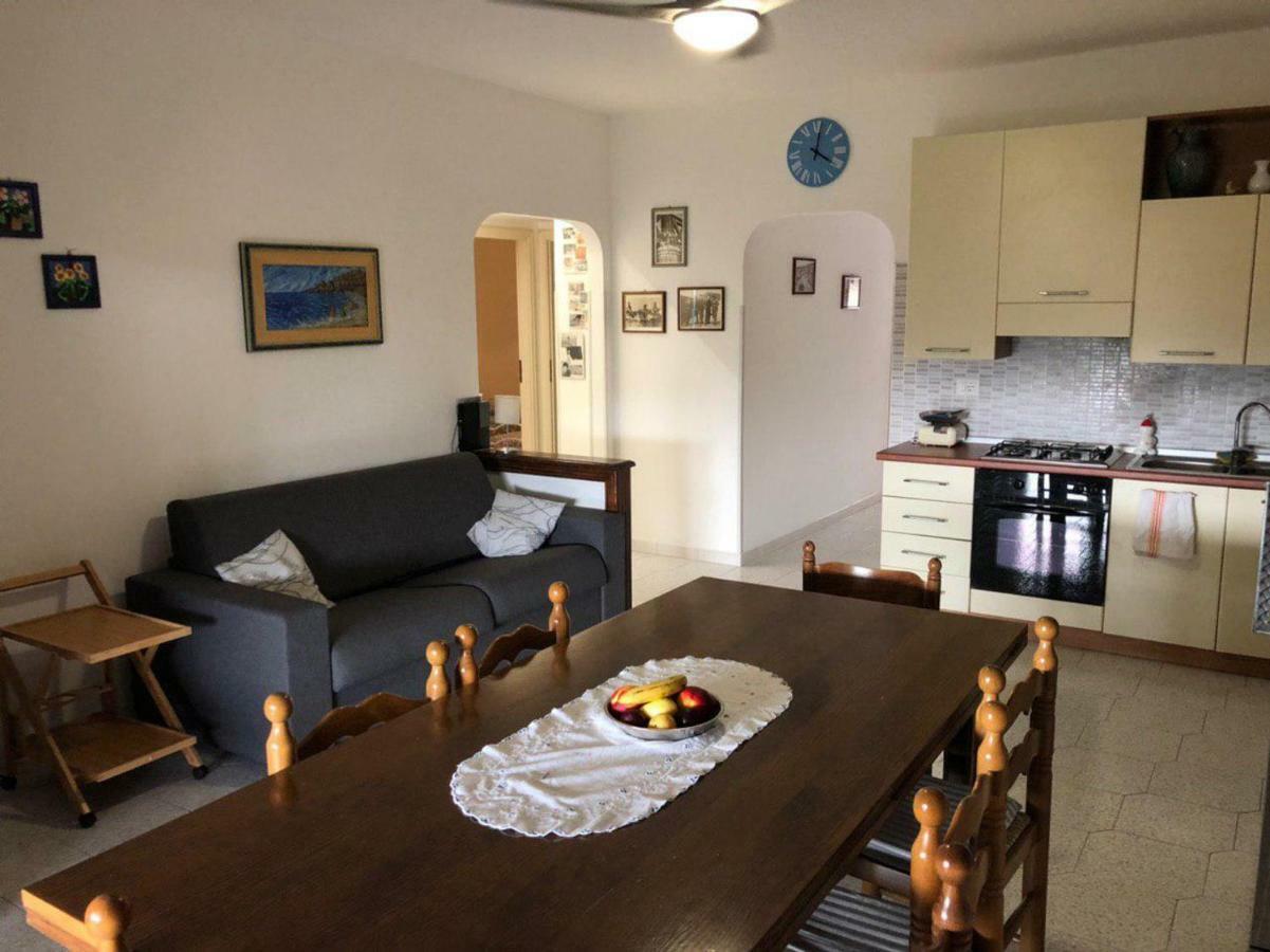 La Terrazza Di Carmen E Fausto Apartment Четраро Екстериор снимка