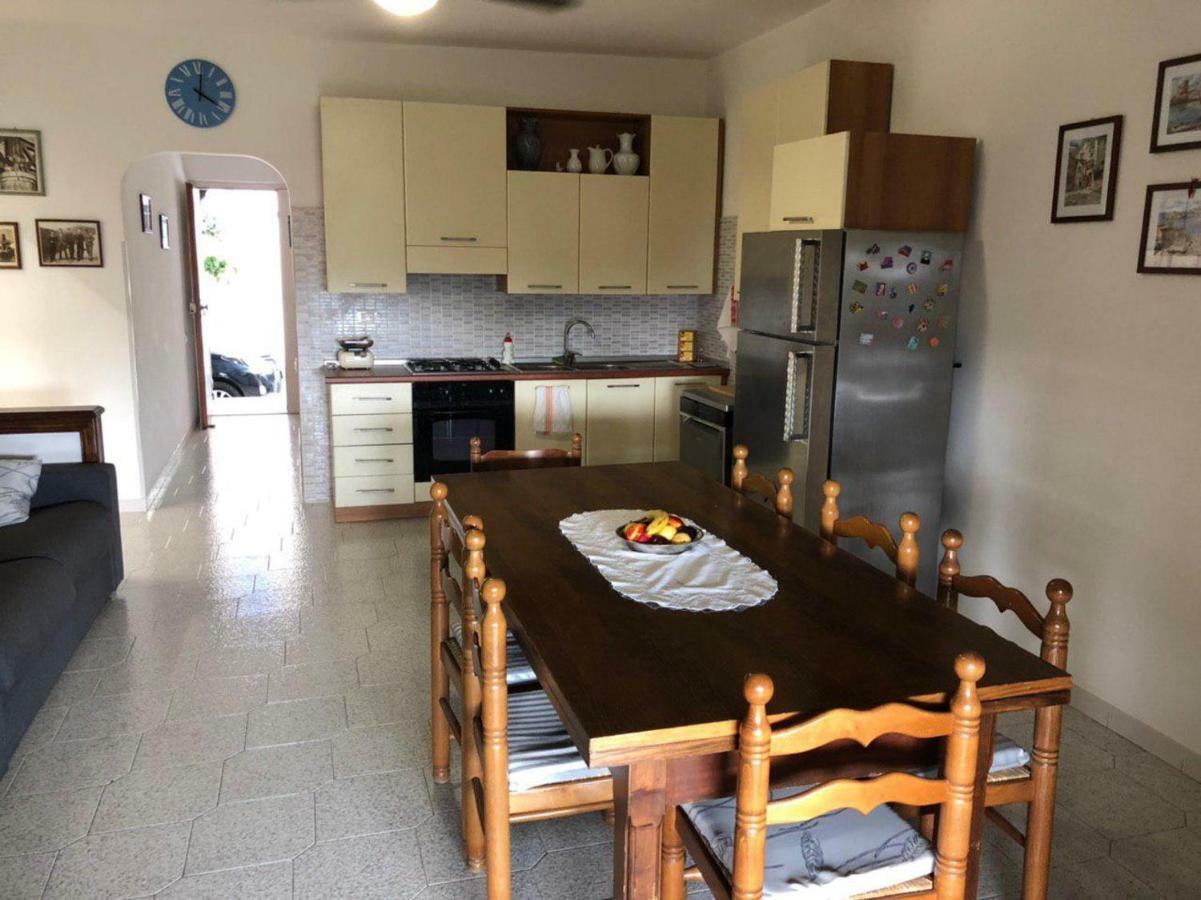 La Terrazza Di Carmen E Fausto Apartment Четраро Екстериор снимка